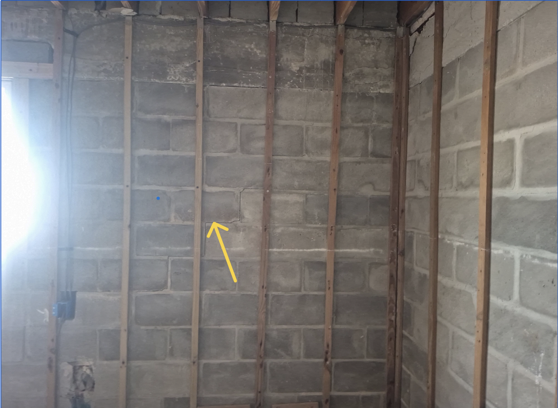Masonry wall crack inspection